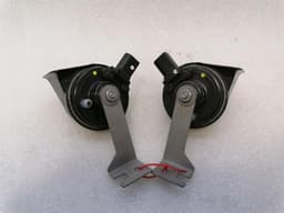 BENTLEY Bentley Bentayga 36A MK2 Horn Set 4M0951221 Horn Fanfare Set — thumbnail 8
