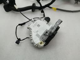 PORSCHE Porsche Cayman 718 GT4 door lock 8J2837016E door lock RHD right-hand drive — thumbnail 5