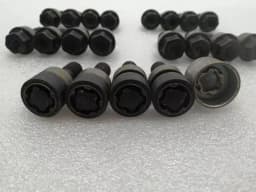 PORSCHE PORSCHE CAYMAN 718 GT4 WHT006978 ALLOY RIM SCRABS LUG BOLT SET LOCK SET — thumbnail 7