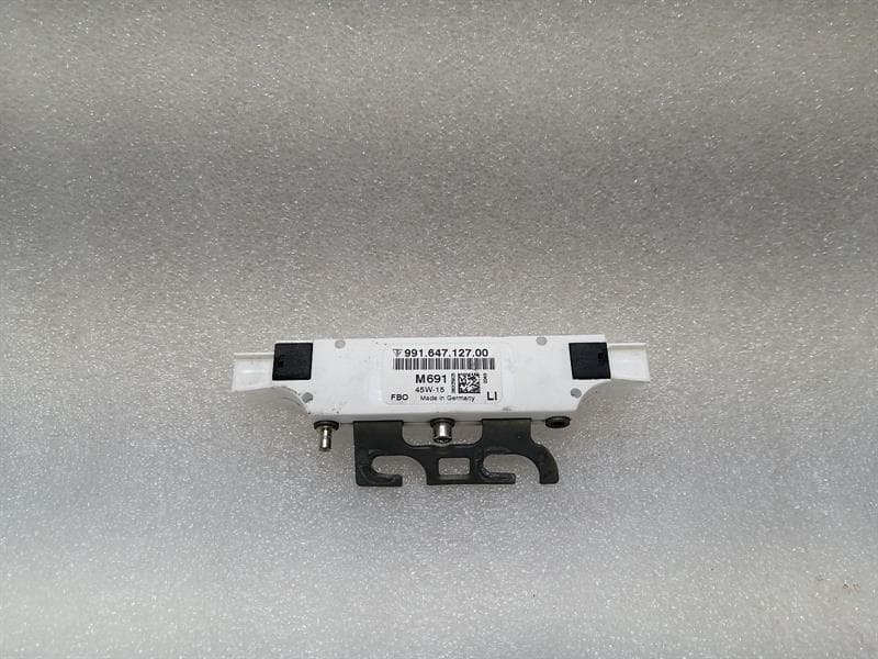 PORSCHE Porsche Cayman 718 GT4 Aerial / Antenna 99764712700 Antenna