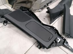 PORSCHE Porsche Cayman 718 GT4 Rear Luggage Cover Set 982863005 Trunk Bezel — thumbnail 10
