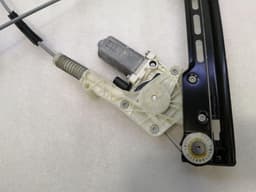 PORSCHE Porsche Cayman 718 GT4 Right Front Door Winder 99154207602 Front Window Regulator Re — thumbnail 6