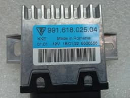 PORSCHE Porsche Cayman 718 GT4 Electronic Module 99161802504 Fuel Pump Control Unit — thumbnail 2
