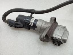 PORSCHE Porsche Cayman 718 GT4 PBM Park Brake Engine 298609403 RH Parking Brake Motor — thumbnail 2