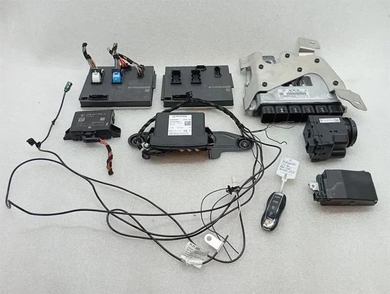 VTS PORSCHE CAYMAN 718 GT4 2022 Engine ECU 982907401 Engine ECU SET KIT