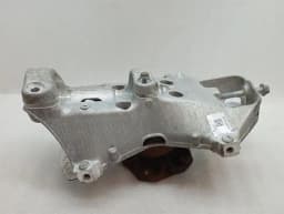 PORSCHE Porsche Cayman 718 GT4 Left Front Hub 99134165781 Wheel Bearing Housing Front Left — thumbnail 3