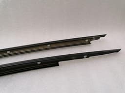PORSCHE Porsche Cayman 718 Body Moulding Set 98153748209 Strip Set L/R — thumbnail 4