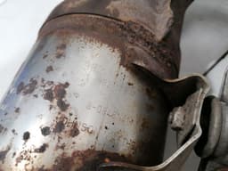 PORSCHE Porsche Cayman 718 GT4 4.0 Catalytic Converter 982254018F Catalytic Converter !FAULTY! — thumbnail 3