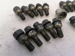 PORSCHE Porsche Boxster Spyder 718 PAF009593 WHT006978 WHEEL SCREWS WHEEL BOLTS — thumbnail 2