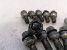 PORSCHE Porsche Boxster Spyder 718 PAF009593 WHT006978 WHEEL SCREWS WHEEL BOLTS — thumbnail 4