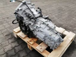 PORSCHE Porsche Boxster Spyder 718 Gearbox G8225 6-Speed Manual Transmission 982300052C — thumbnail 3