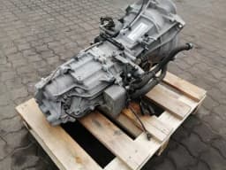 PORSCHE Porsche Boxster Spyder 718 Gearbox G8225 6-Speed Manual Transmission 982300052C — thumbnail 4