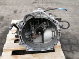 PORSCHE Porsche Boxster Spyder 718 Gearbox G8225 6-Speed Manual Transmission 982300052C — thumbnail 10