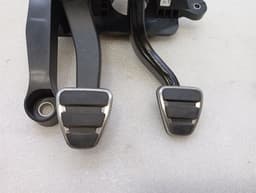 PORSCHE Porsche Boxster Spyder 718 Throttle Pedal (Electrical) 99142301031 Throttle Set — thumbnail 4