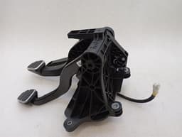 PORSCHE Porsche Boxster Spyder 718 Throttle Pedal (Electrical) 99142301031 Throttle Set — thumbnail 5