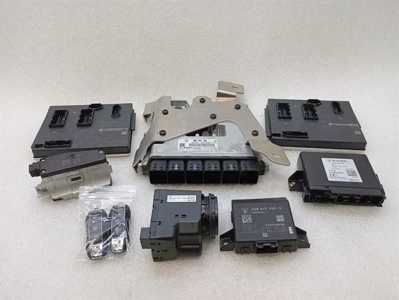 4.0 PORSCHE BOXSTER SPYDER 718 Engine ECU 982907401 Engine Control Unit SET