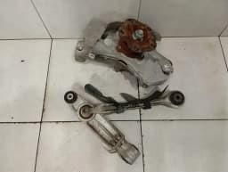 PORSCHE Porsche Boxster Spyder 718 Right Front Hub 99134165881 Wheel Bearing Housing Front Re — thumbnail 1