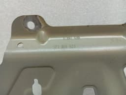 PORSCHE Porsche Boxster Spyder 718 holder bracket 9P1806623 holder carrier — thumbnail 3