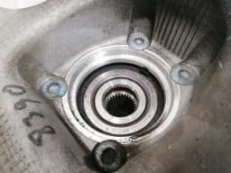 PORSCHE Porsche Cayman 718 GT4 Left Rear Hub 982505435D Wheel Bearing Housing Rear Left — thumbnail 6