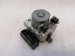 PORSCHE Porsche Cayman 718 GT4 A.B.S Pump 99135575523 ABS Pump Hydraulic Block — thumbnail 6