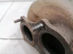 PORSCHE Porsche Cayman 718 GT4 Catalytic Converter 982254351P LEFT DEFECTIVE Catalytic Converter — thumbnail 4