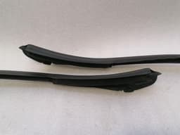 PORSCHE Porsche Boxster GT4RS Windshield Seal 98153707704 Windshield Seal — thumbnail 8