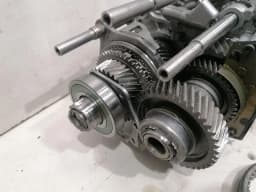 PORSCHE Porsche Boxster GT4RS SPYDER Gearbox CG275 PDK Gearbox PARTS PARTS — thumbnail 8