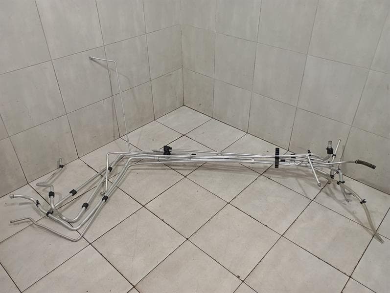 MCLAREN McLaren 720S UNDER THE CAR AC COOLING PIPE SET 14A3051CP Hose SET
