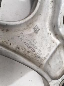 MCLAREN McLaren 720S Left Rear Hub 14BA022CP Wheel Bearing Housing Rear Left SET — thumbnail 6