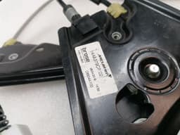 MCLAREN McLaren 720S Right Front Winder 14AA379CP Right Window Regulator — thumbnail 8