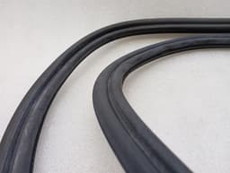 MCLAREN McLaren 720S Spider Seal 14AB002SP seals tonneau seal rear — thumbnail 5