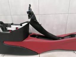 MCLAREN McLaren 720S coupe console RHD center console console right hand drive — thumbnail 3