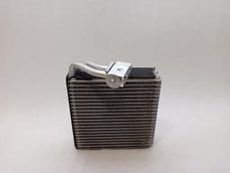 MCLAREN McLaren 720S Spider Heater Matrix 11A4146CP Heat Exchanger Heater Cooler — thumbnail 6