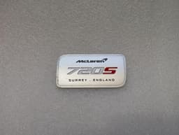 MCLAREN McLaren 720S Spider 14NB724CP LOGO EMBLEM SHIELD BADGE — thumbnail 1