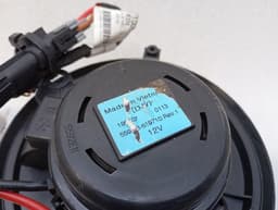 MCLAREN McLaren 720S Spider Heater Blower 11A4153CP Engine Heater Blower — thumbnail 4