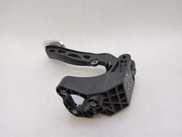 MCLAREN McLaren 720S Spider Throttle Pedal (Electrical) 13CA034CP Throttle Pedal — thumbnail 4
