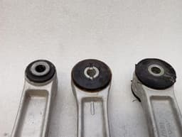 MCLAREN McLaren 720S Spider Engine mount 14F0706CP engine mount — thumbnail 5