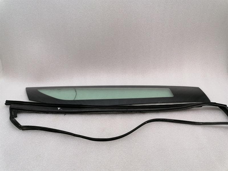 McLaren 720S Coupe Right Rear Quarter Glass 720 Door Glass 1/4 Rear Right