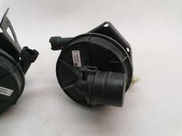 MCLAREN McLaren 720S Coupe Air pump SET OF 2 06G959253A air pump — thumbnail 10