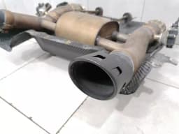 MCLAREN McLaren 720S exhaust silencer exhaust silencer titanium tips original — thumbnail 3