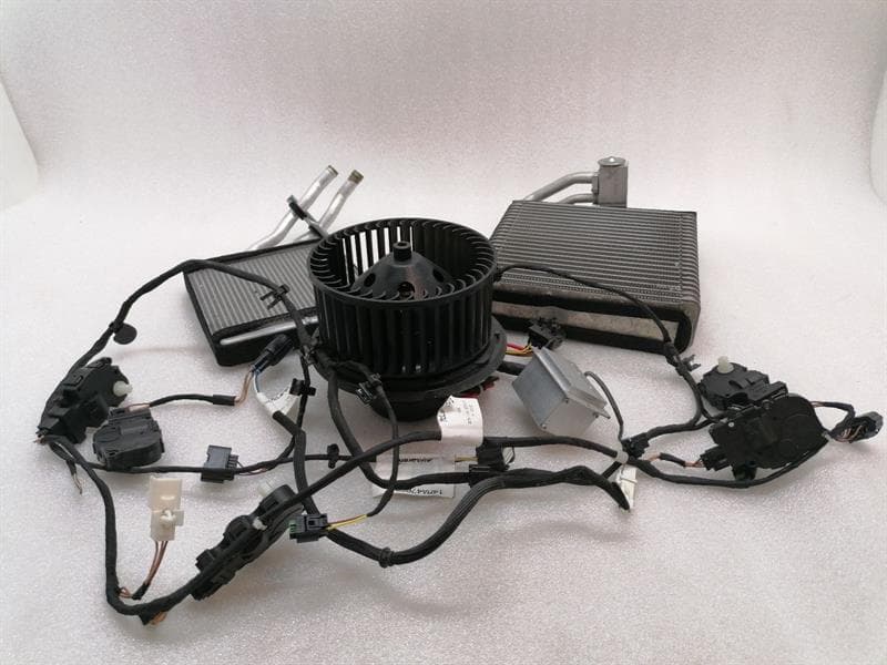 McLaren 720S Coupe Heater Blower 11A4153CP RHD SET Engine Heater Blower