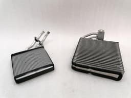 MCLAREN McLaren 720S Coupe Heater Blower 11A4153CP RHD SET Engine Heater Blower — thumbnail 8