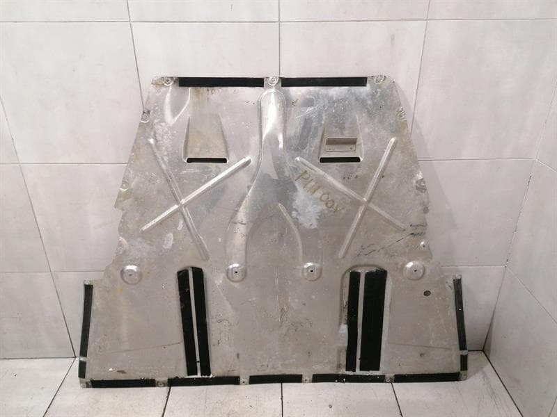 MCLAREN McLaren 720S Coupe Undertray 14A2666CP Underbody Trim