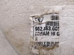 PORSCHE Porsche Cayman 718 GT4 CARPET Cover 982863007 CARPET Trim — thumbnail 10