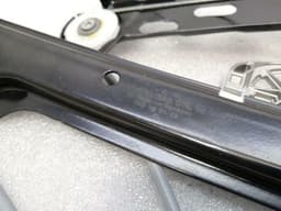 PORSCHE Porsche Cayman 718 GT4 FRH Door Winder 99154207602 Front Right Window Regulator — thumbnail 6