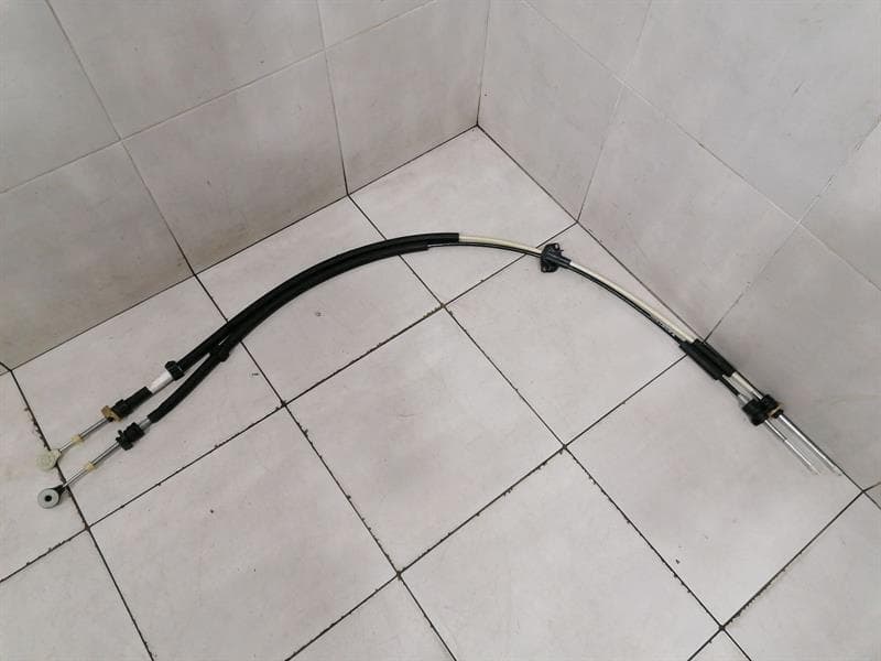 Porsche Boxster Spyder 718 short shift cable 982711007C line shift actuation