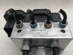 PORSCHE Porsche Spyder 718 ABS Pump 99135575523 ABS Pump HYDRAULIC BLOCK GT2 GT3 RS MK2 — thumbnail 10