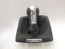 PORSCHE Porsche Cayman 718 GT4 Gear Knob 982711141AE Shift Button GT4 ALCANTARA — thumbnail 10