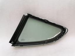 PORSCHE Porsche Cayman 718 GT4 Right Rear Quarter Glass 98154311212 Door Window Rear R — thumbnail 2