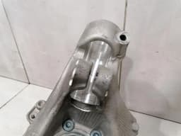 PORSCHE Porsche Cayman 718 GT4 Left Rear Hub 982505435D Wheel Bearing Housing Rear Left — thumbnail 7